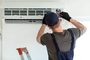 Aircon technician